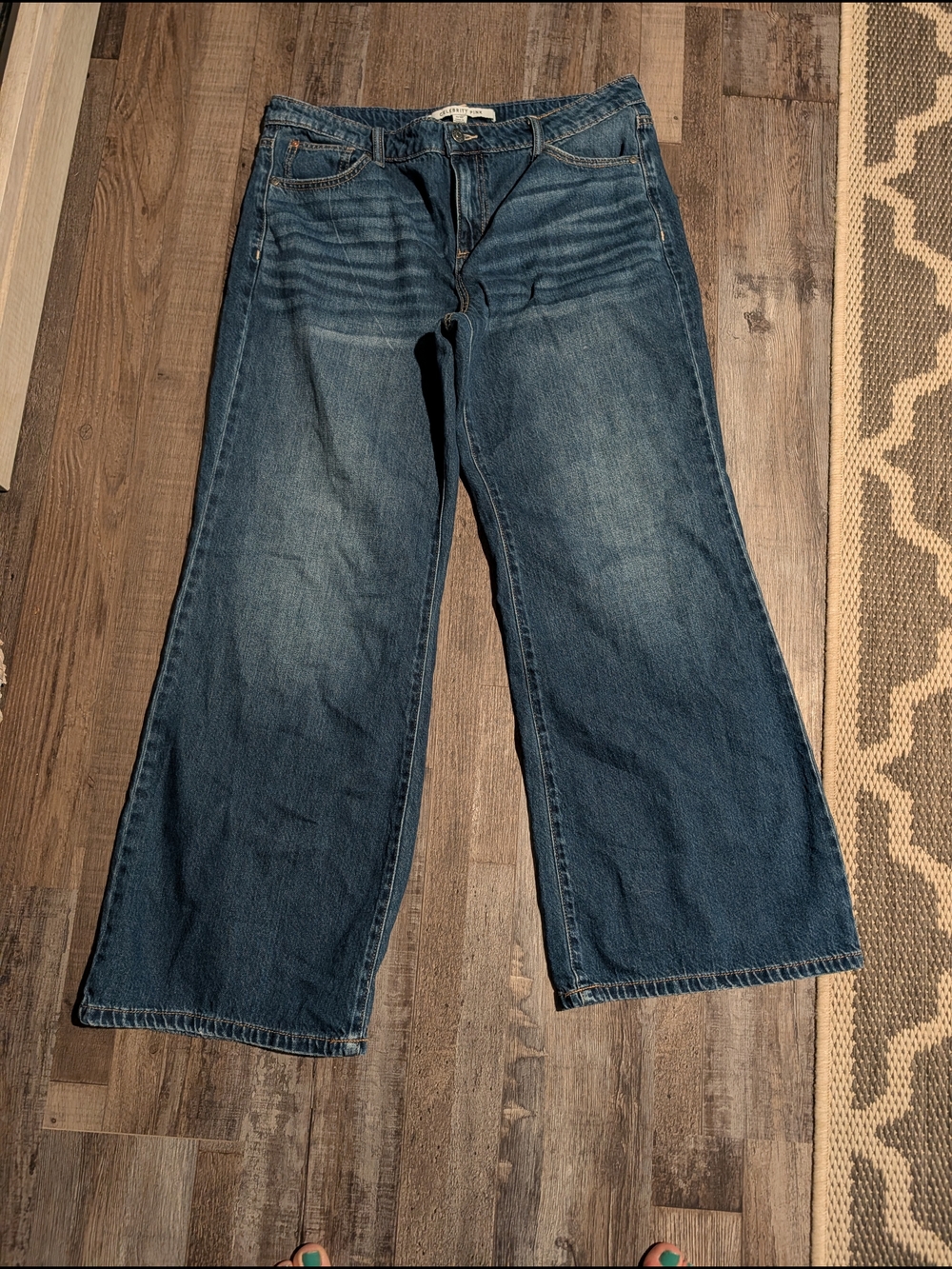 NWOT Celebrity Pink Wide Leg Jeans in Blue Wash